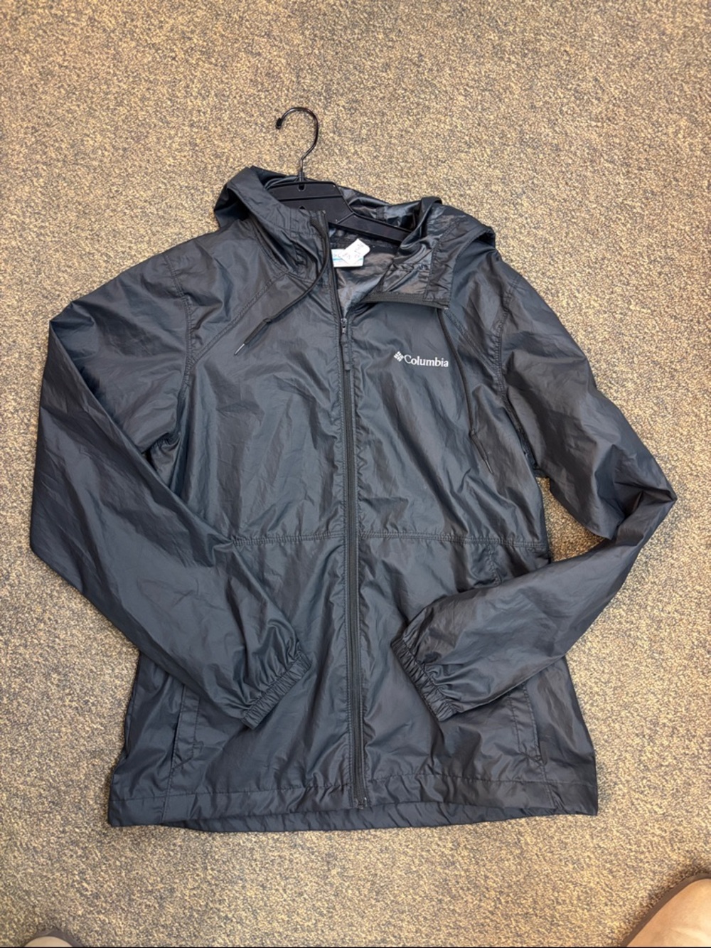 Columbia Black Hooded Packable Windbreaker Jacket